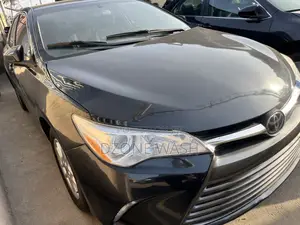 Toyota Camry 2016 Gray