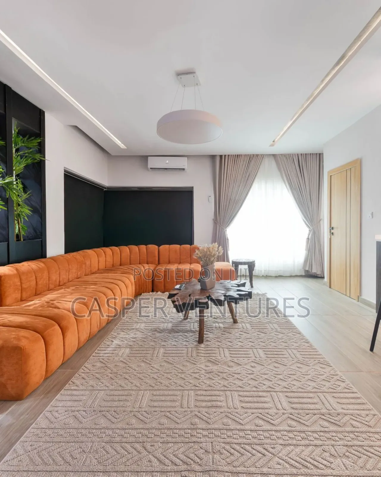2bed Flashy Apartment