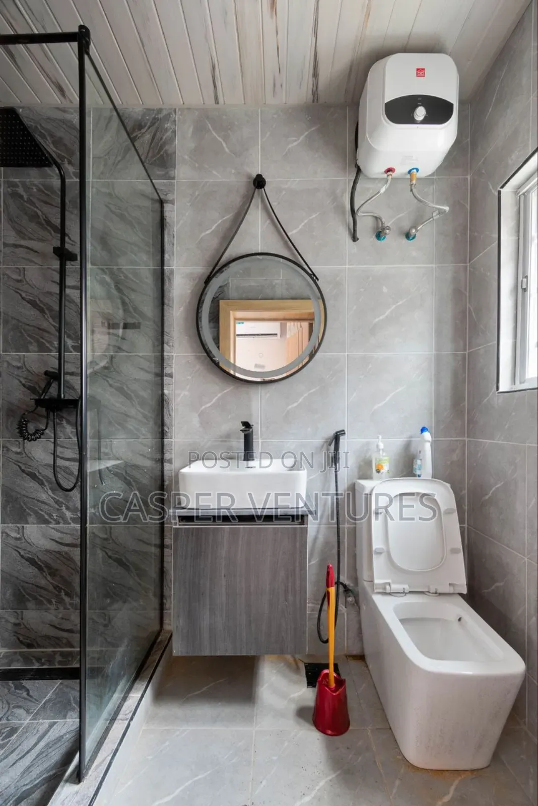 2bed Flashy Apartment