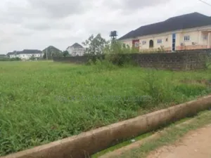 800sqm for Sale at Hampton Island, Jakande
