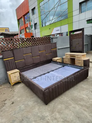 High Quality 6by6 Bed With Side Drawers and Vanity Table