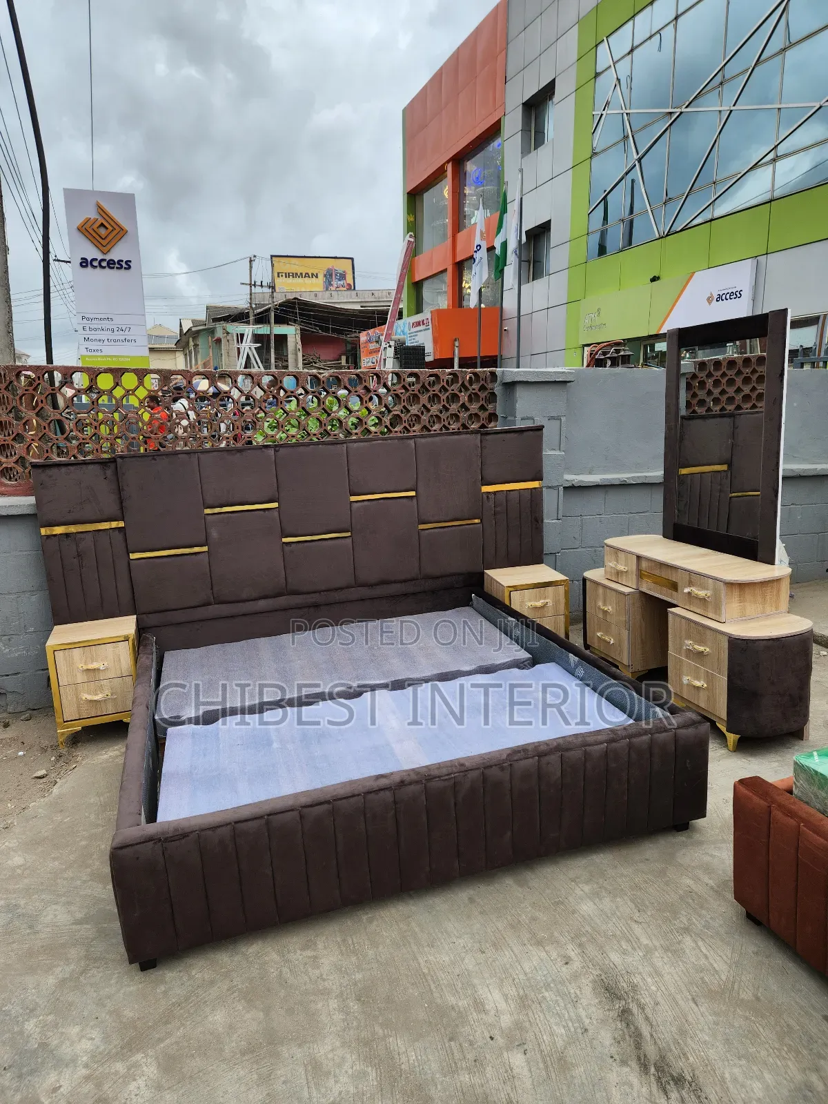 Padded Upholstery 6by6 Bed Stand