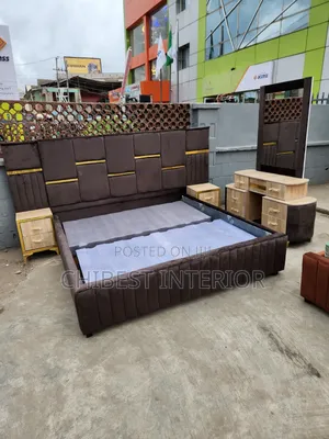 High Quality Padded 6by6 Luxury Bed Set