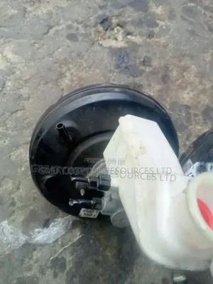 Hyundai Master Cylinder and Booster