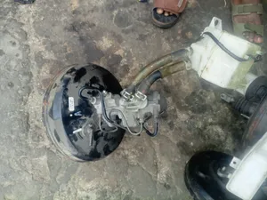 Toyota Sienna Master Cylinder and Booster 2005,06