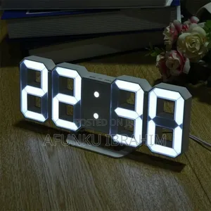 Photo - Digital Led Alarm Clock