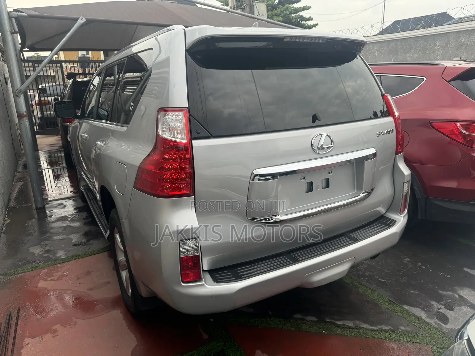 Lexus GX 2013 Silver
