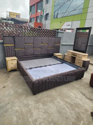 6by6 Bed Frame Made With Velvet Materials
