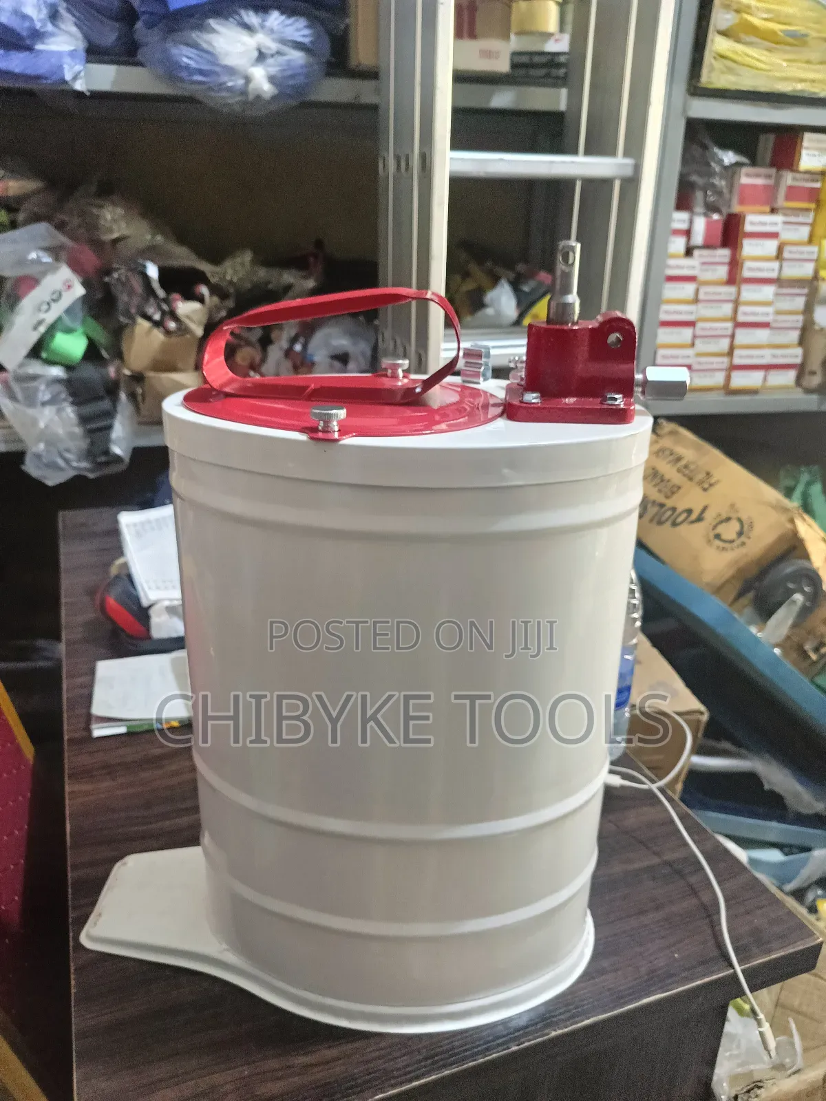 Caterpillar Grease Bucket Pump