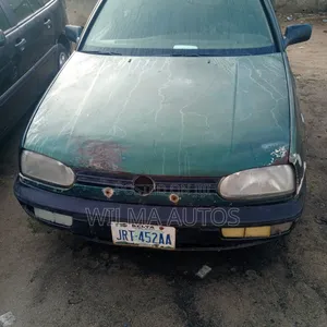 Photo - Volkswagen Golf 1.9 TDI 2003 Green