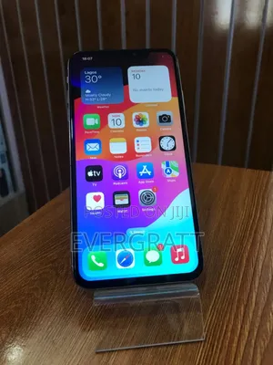 Apple iPhone XS Max 64 GB White