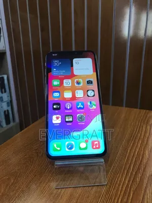 Apple iPhone XS Max 64 GB White