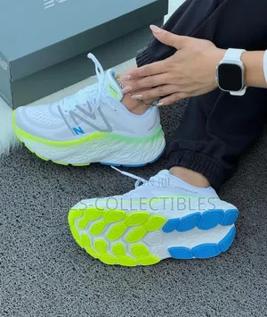 Best Quality Unisex White Mixed Sneakers