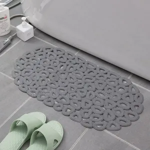 Non-Slip Elipses Hole Suctioned Silicone Bathroom Mat