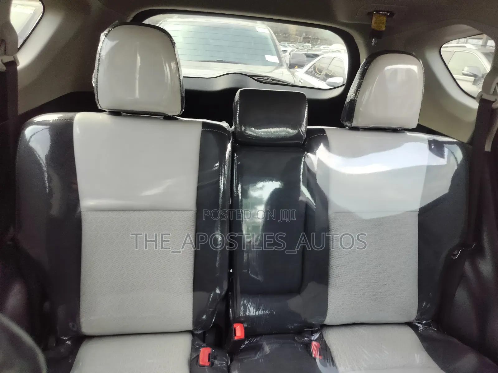 Toyota RAV4 2015 Red