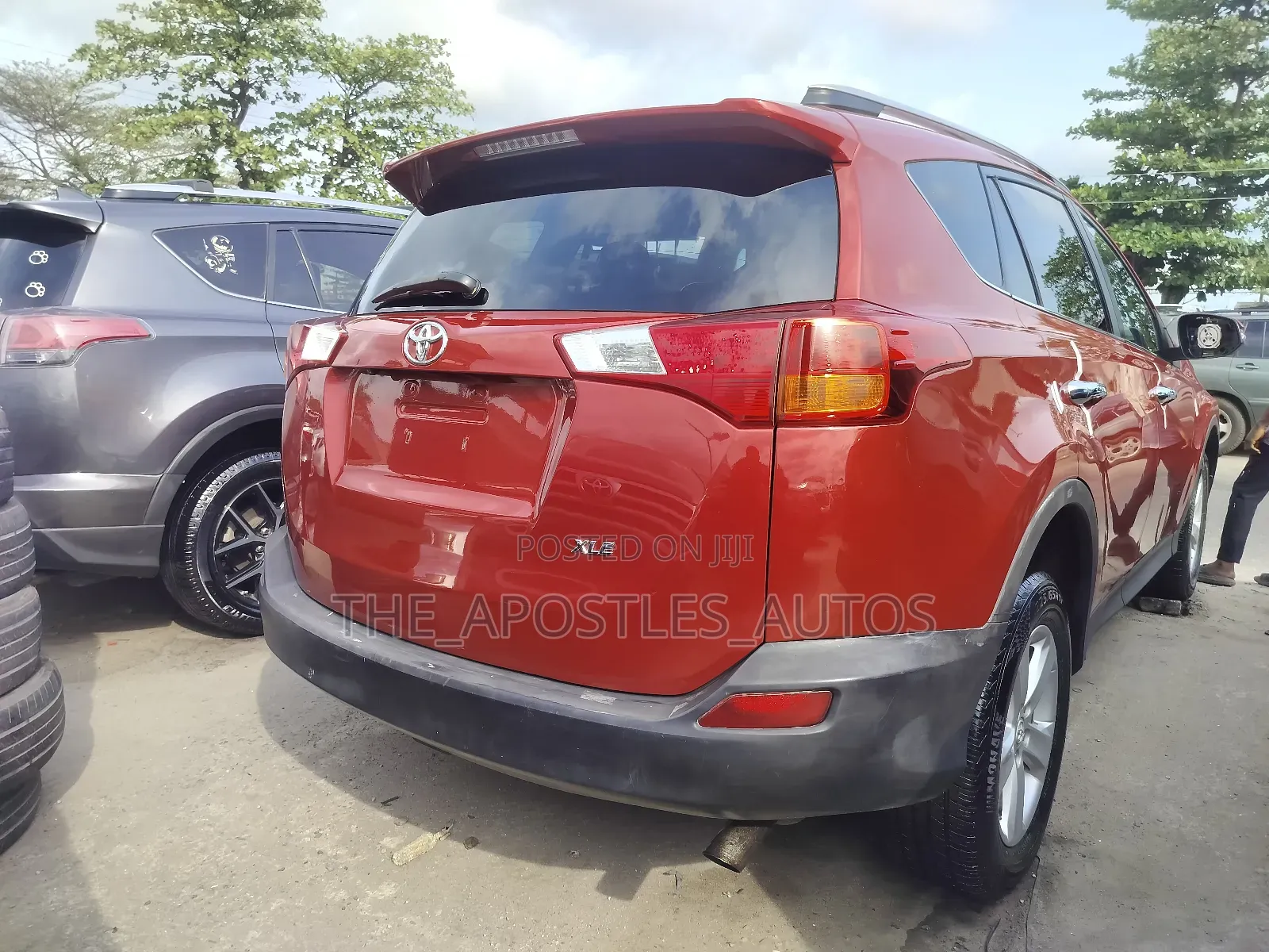 Toyota RAV4 2015 Red