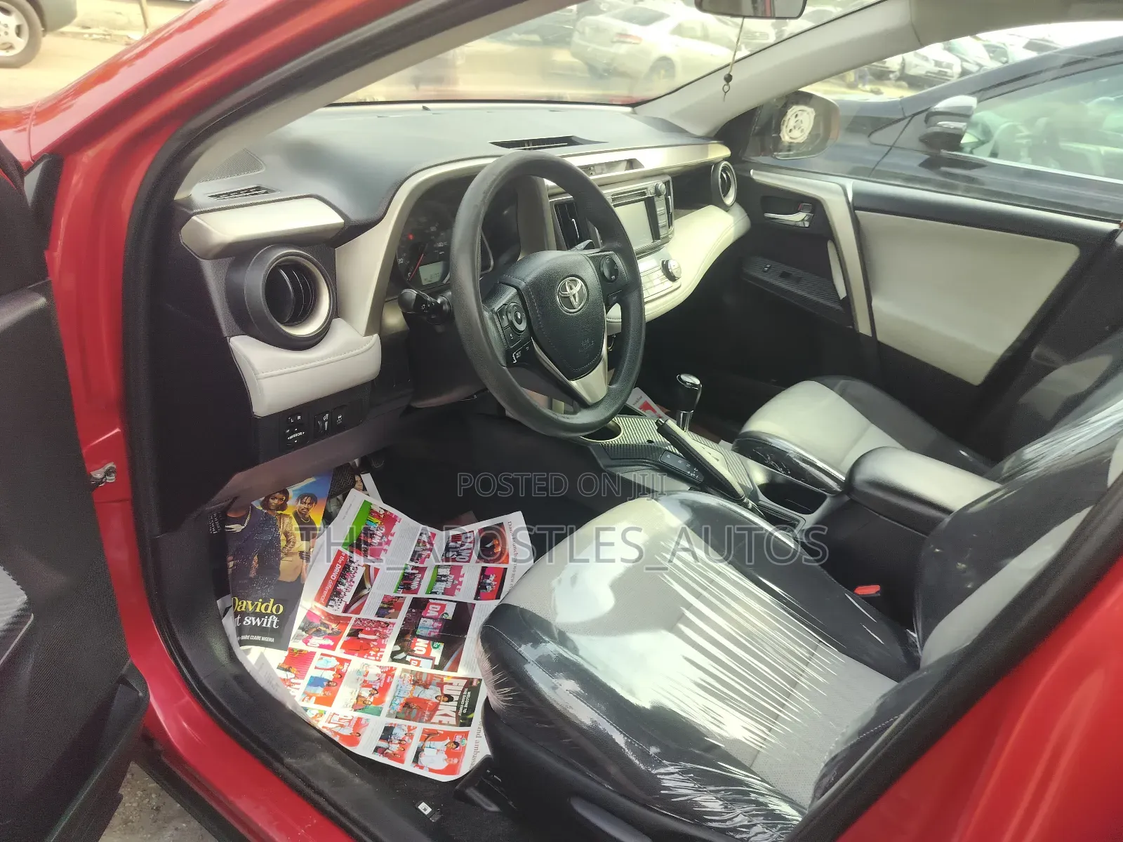 Toyota RAV4 2015 Red