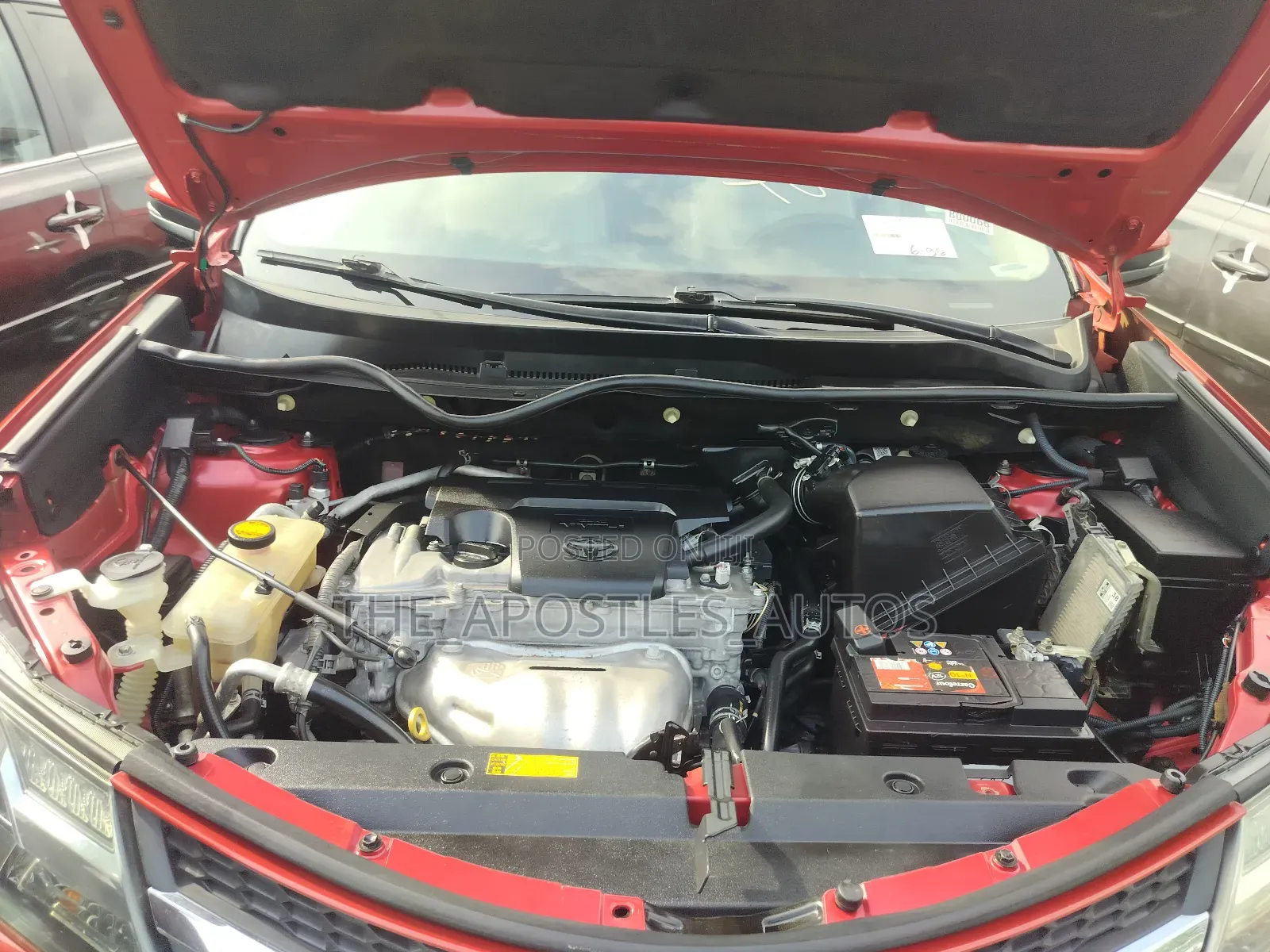 Toyota RAV4 2014 Red