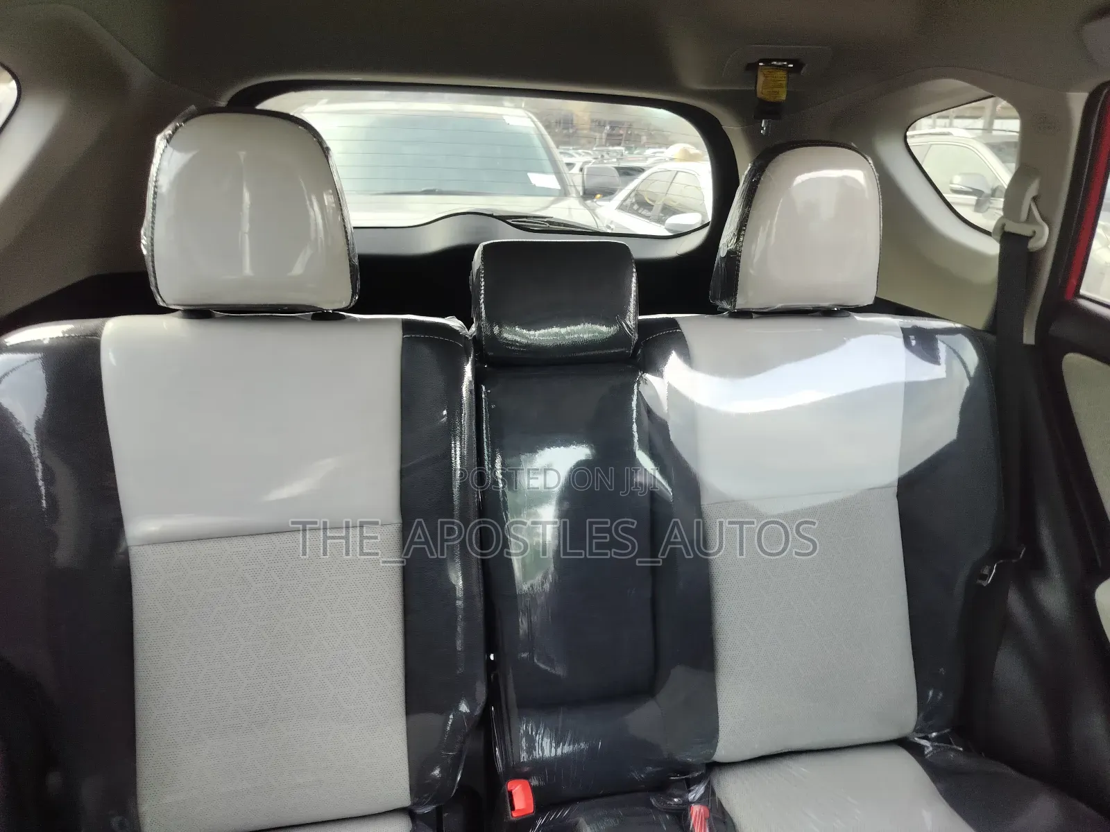 Toyota RAV4 2014 Red