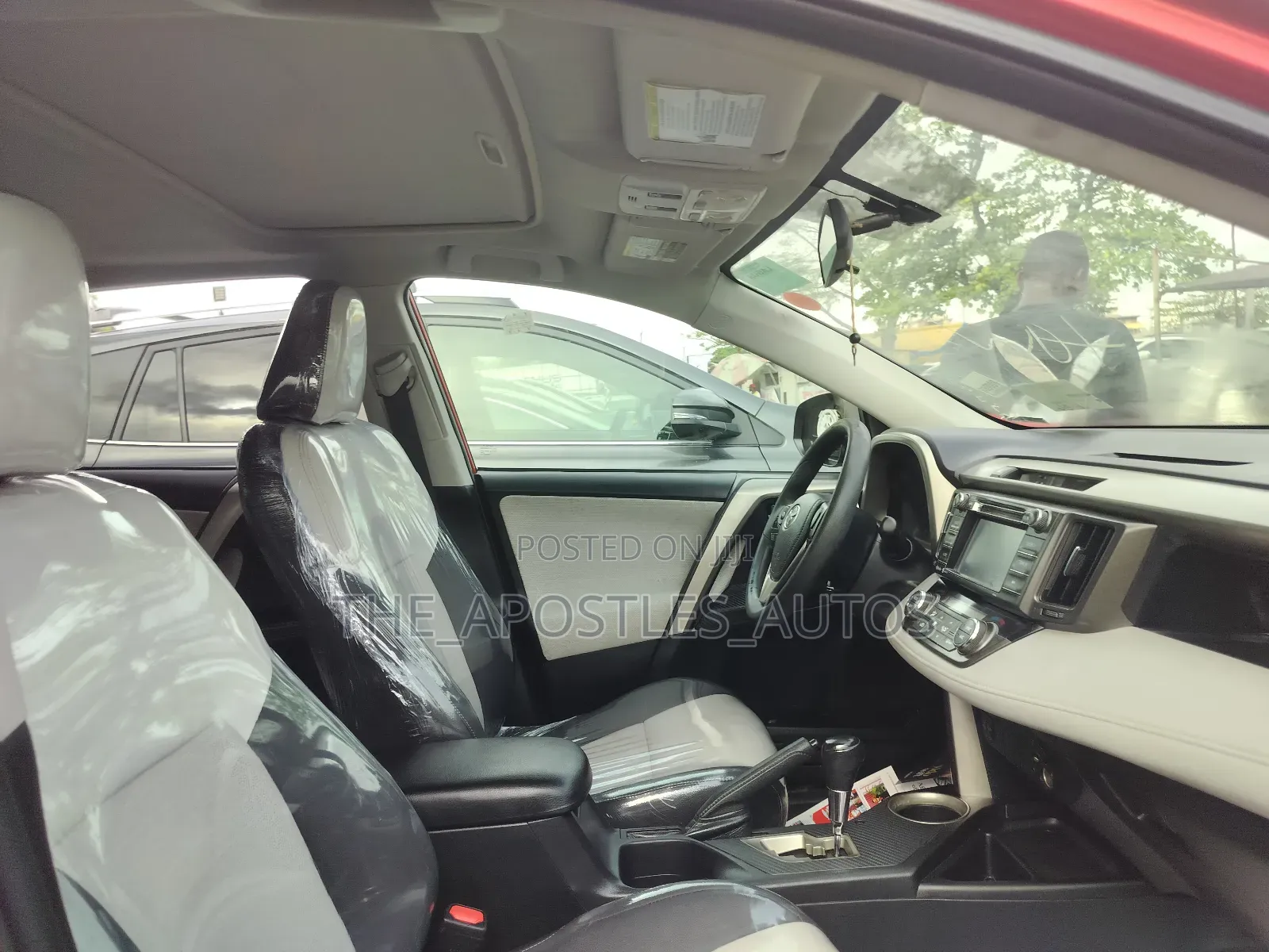 Toyota RAV4 2014 Red