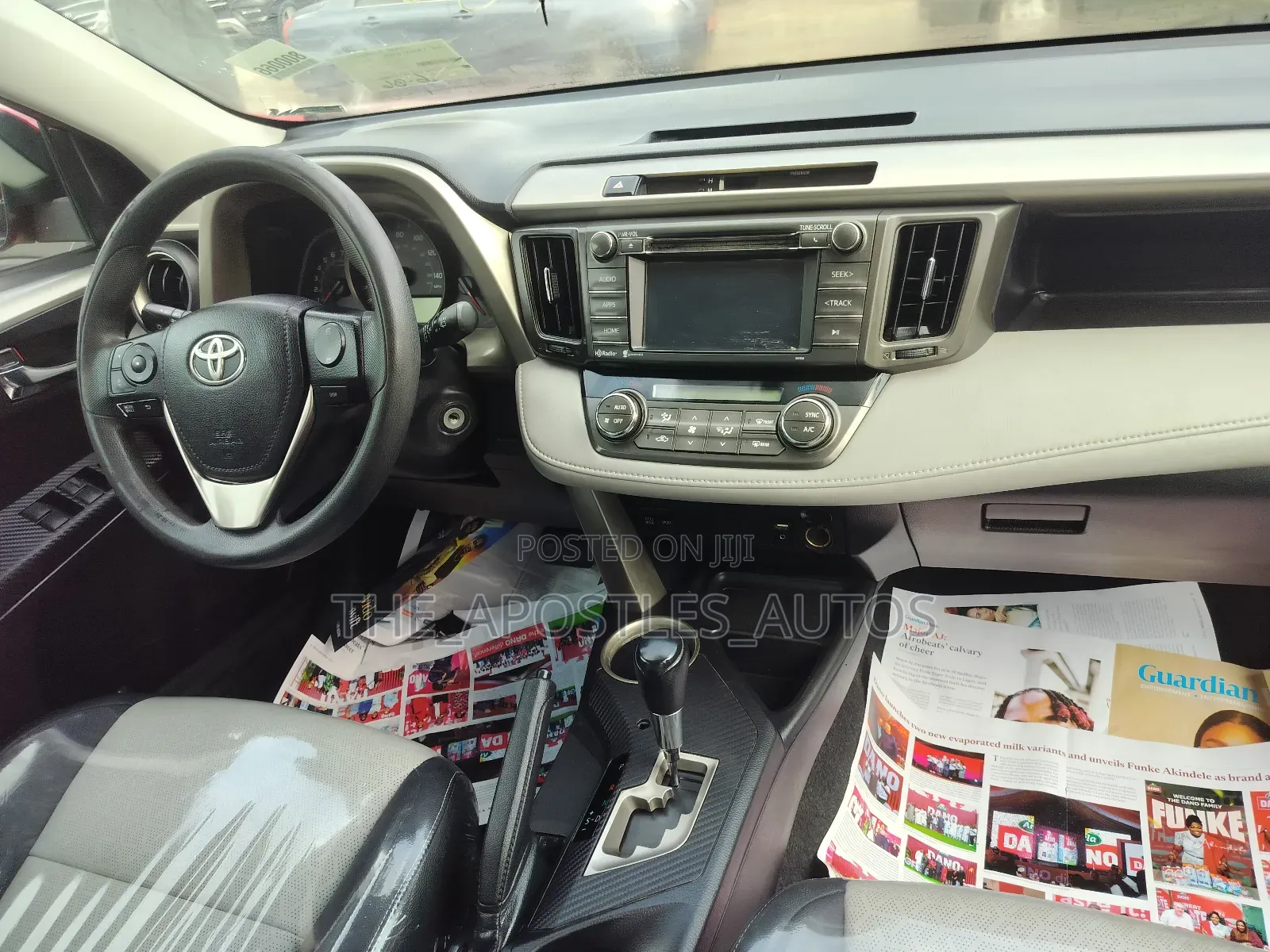 Toyota RAV4 2014 Red