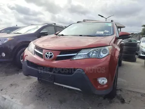 Toyota RAV4 2014 Red