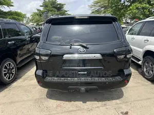 Toyota Sequoia 2010 Black