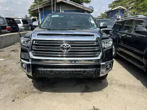 Toyota Sequoia 2015 Black