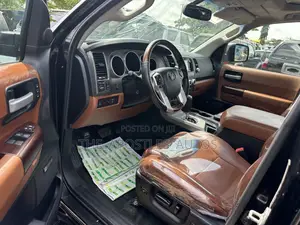 Toyota Sequoia 2015 Black