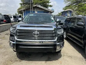 Toyota Sequoia 2014 Black