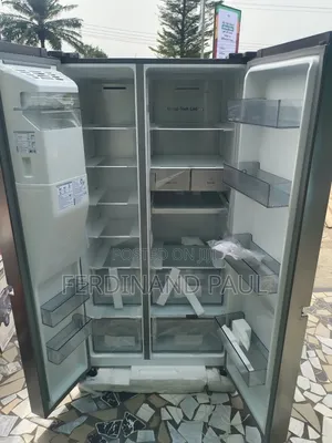 Hisense Side by Side Refrigerator Rc82ws