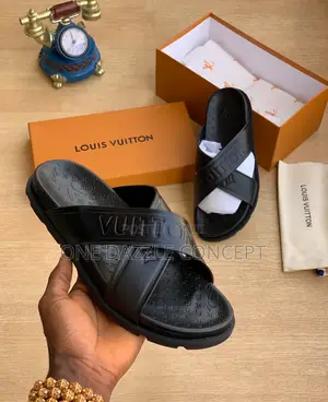 Louis Vuitton Crossing