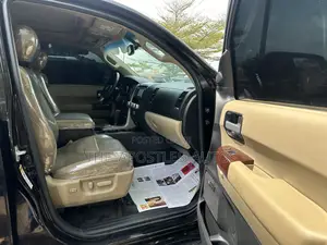 Toyota Sequoia 2016 Black