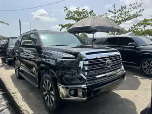 Toyota Sequoia 2016 Black