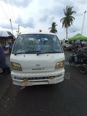 Hijet Truck (Non Cut)Tokunbo