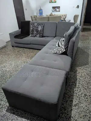 L Shaped Sitting Room Chair