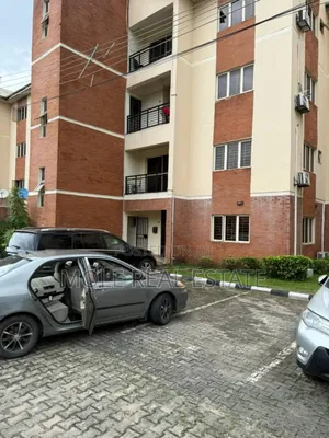 Luxery 4 Bedroom Manssionatte Ikeja Gra