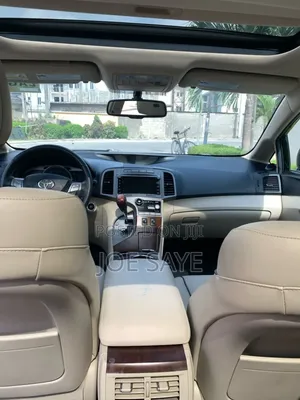 Toyota Venza 2010 Black