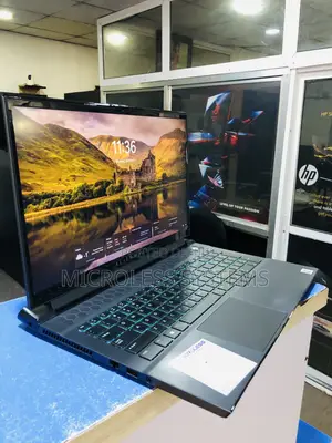 Laptop Dell Alienware M17 R3 16GB Intel Core I7 SSD 1T