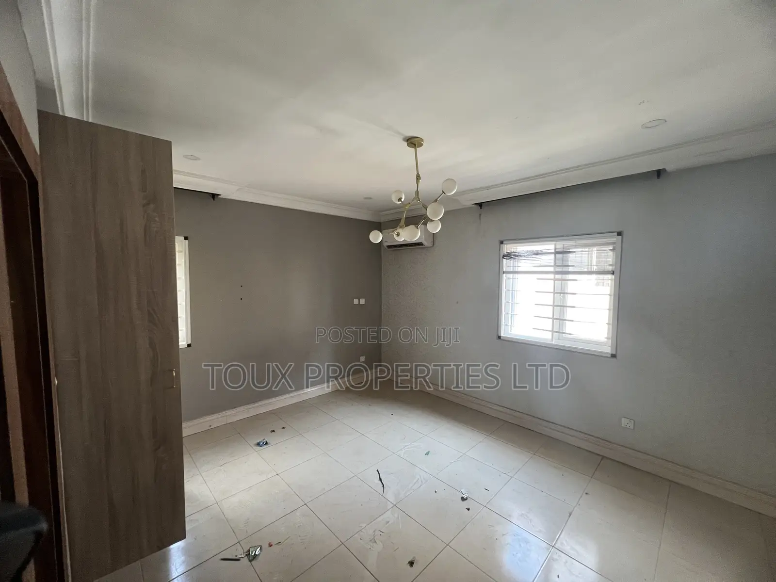 5bdrm Duplex in Apo Resettlement for rent