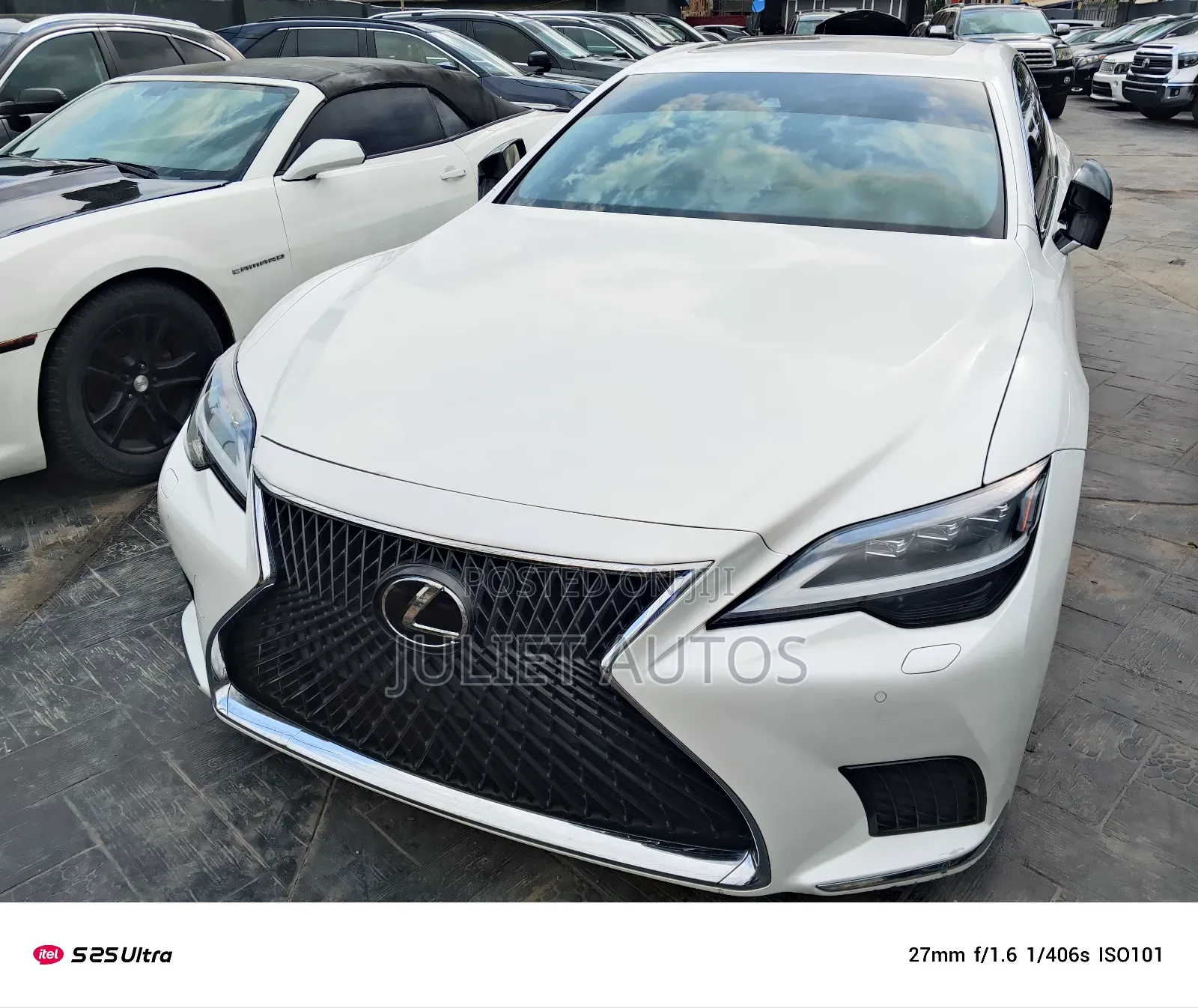 Lexus LS 2023 White