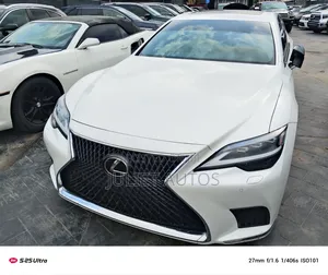 Lexus LS 2023 White