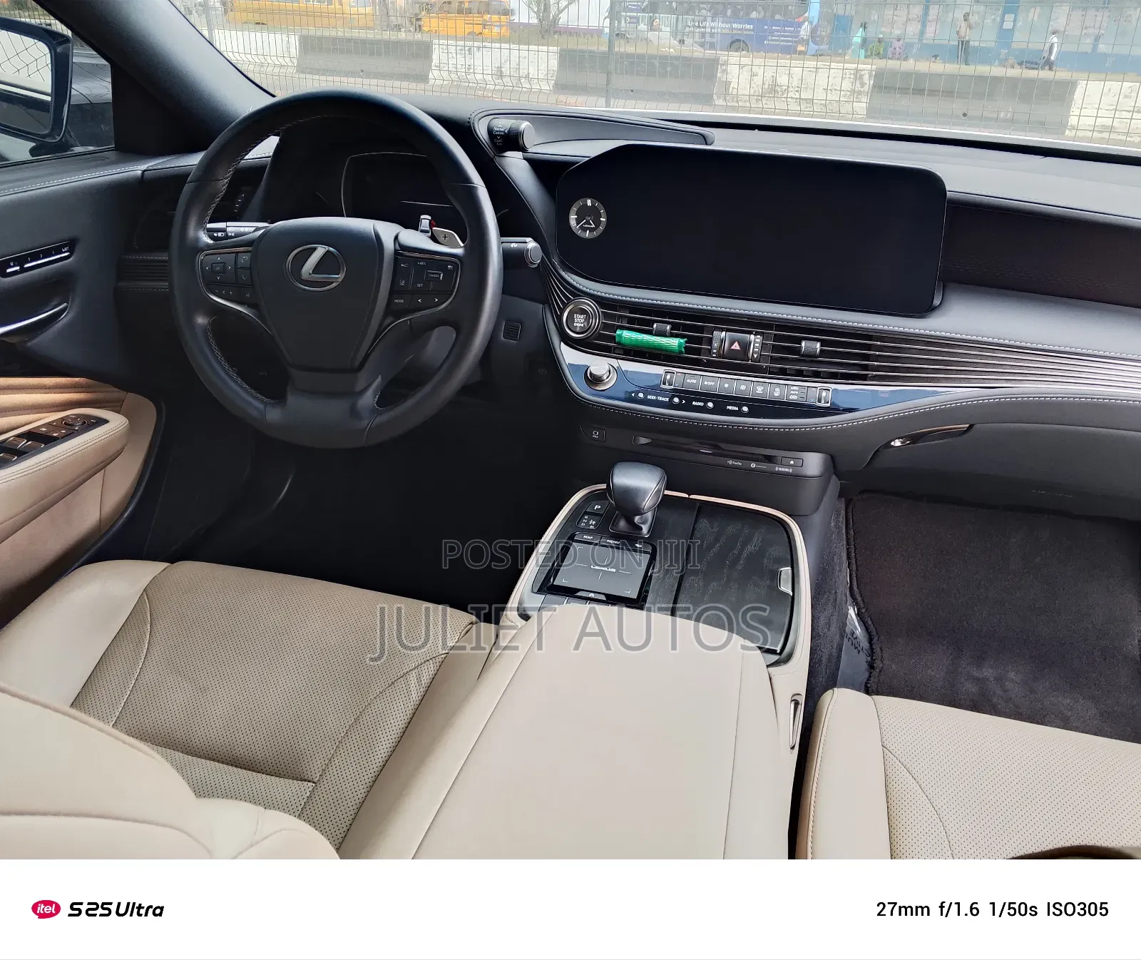 Lexus LS 2023 White