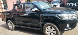 Toyota Hilux SR5+ 4x4 2019 Black