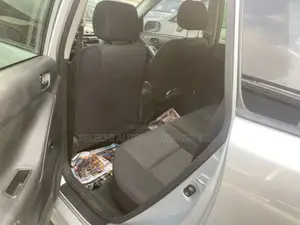 Pontiac Vibe 1.8L 2010 Silver