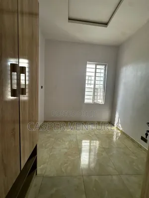 1bdrm Shared Apartment in Orchid, Lekki Phase 2 for rent