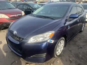 Toyota Matrix 2012 Blue