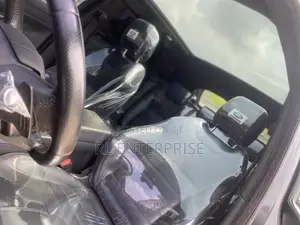 Land Rover Range Rover Evoque HSE 4x4 5-Door 2019 Gray
