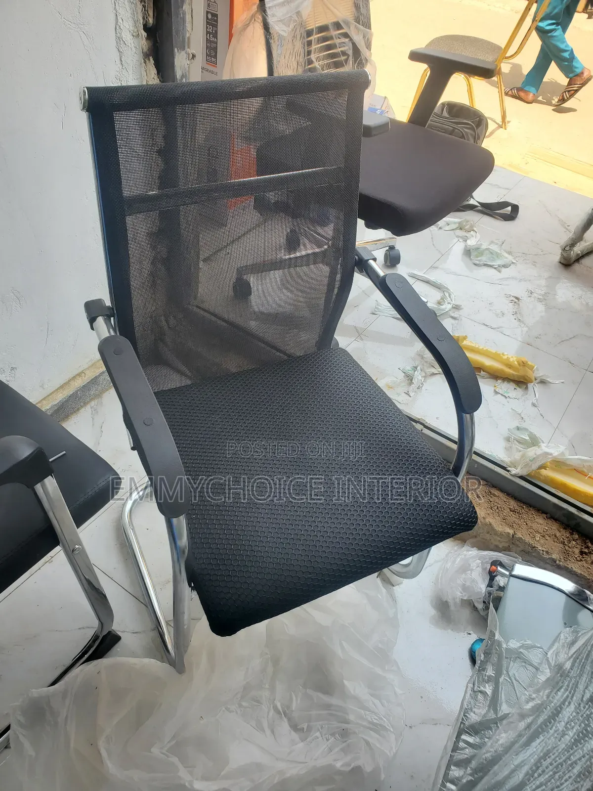 Mesh Visitor Chair