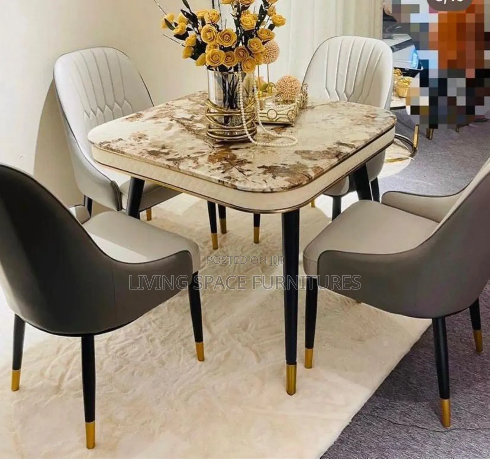 Dining Table With 4seaters